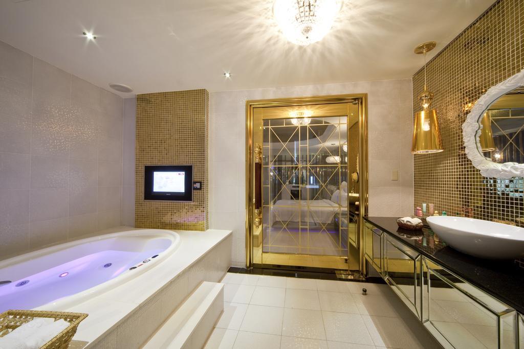 Wego Hotel - Linsen Tchaj-pej Exteriér fotografie